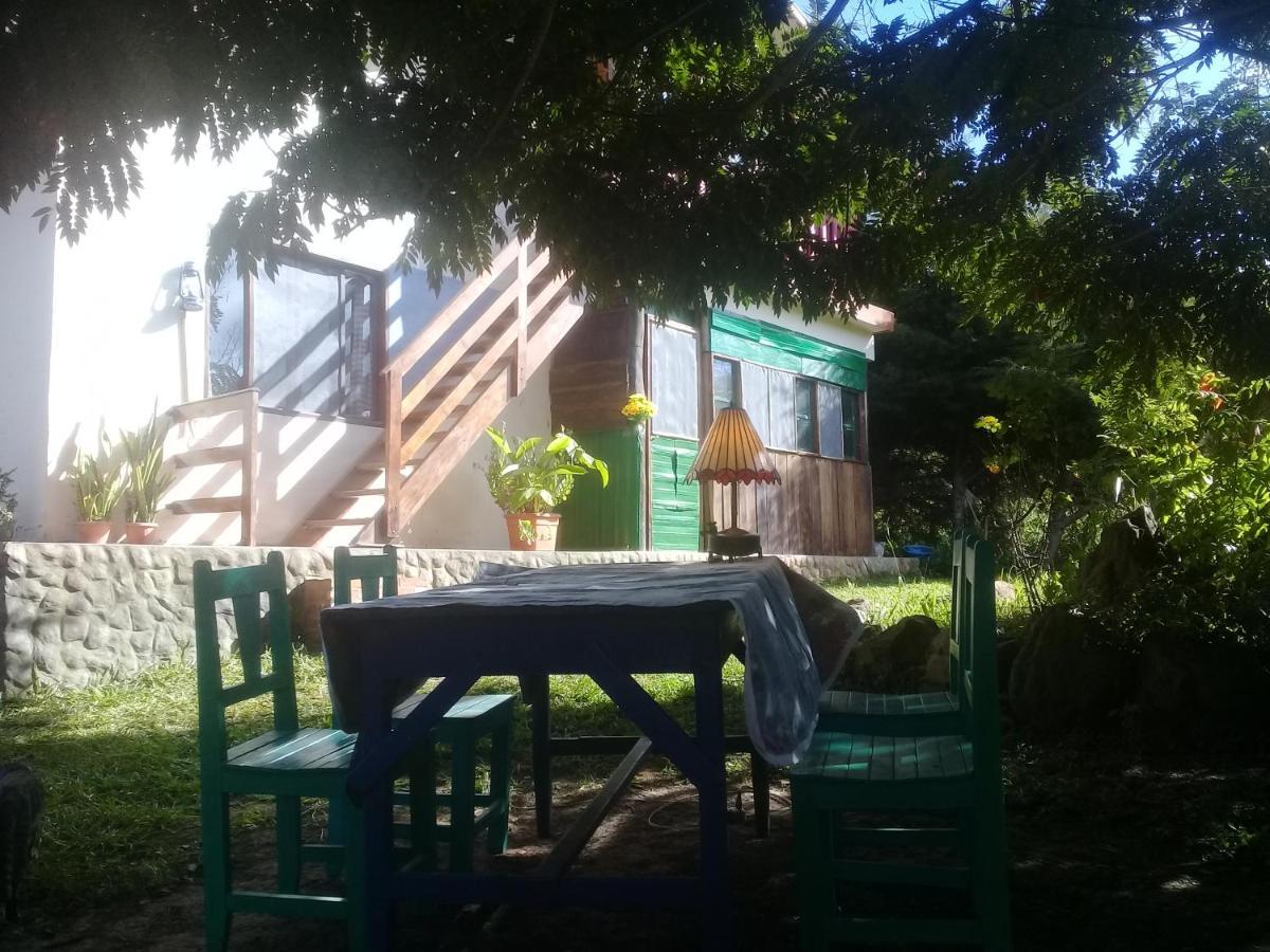 Los Aventureros Pansiyon Samaipata Dış mekan fotoğraf